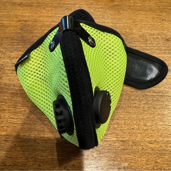 Lime Green RZ Mask Medium - Picture 3 of 6